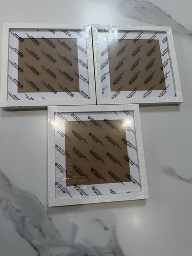 White 8x8 inch picture - inch, frame